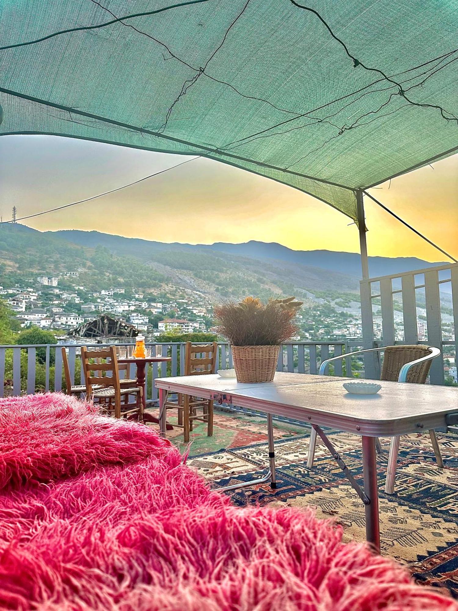 Hotel Grandpas House Gjirokastër Exteriér fotografie