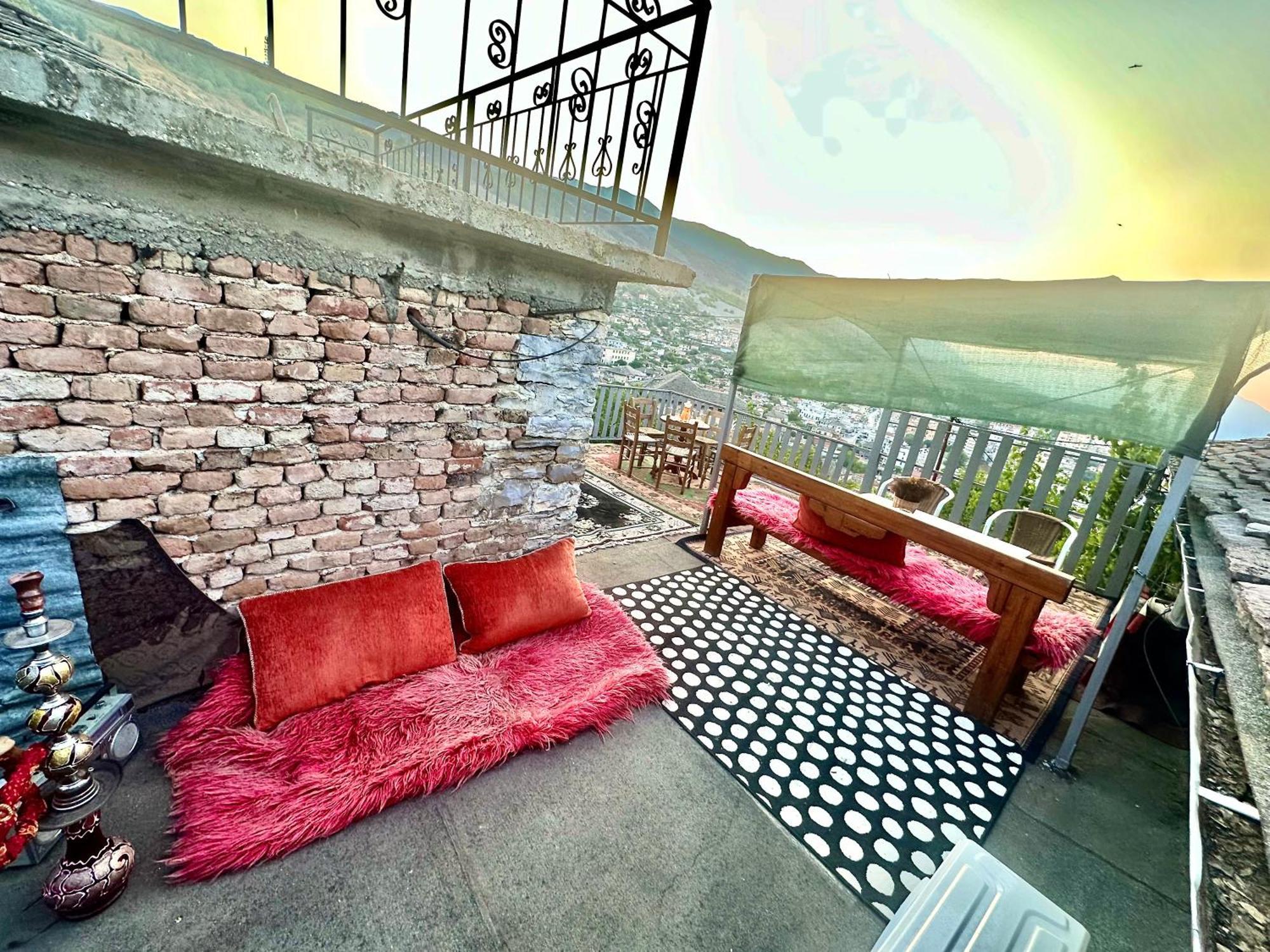 Hotel Grandpas House Gjirokastër Exteriér fotografie